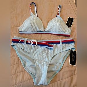 Juicy couture women's medium 2pc bikini swimsuit NWT